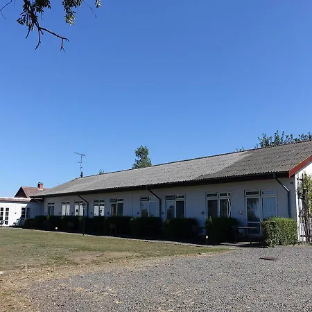 Tre Birke מלון דירות